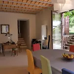 Villa Domaine Des Pierres Rouges